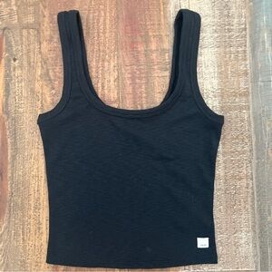 Vuori Women’s Black Sunrise Crop Tank Size XS